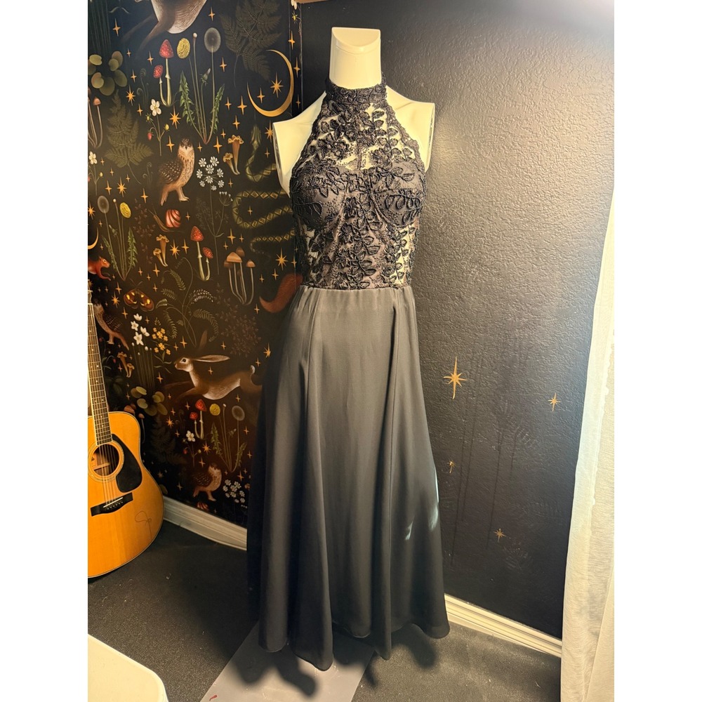 Black Beaded Lace Halter Neck Formal Gown Prom Dress Maxi
